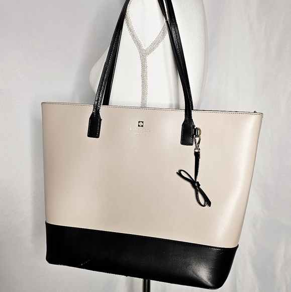 Kate Spade ♤ Sawyer Street Tote - Picture 1 of 3